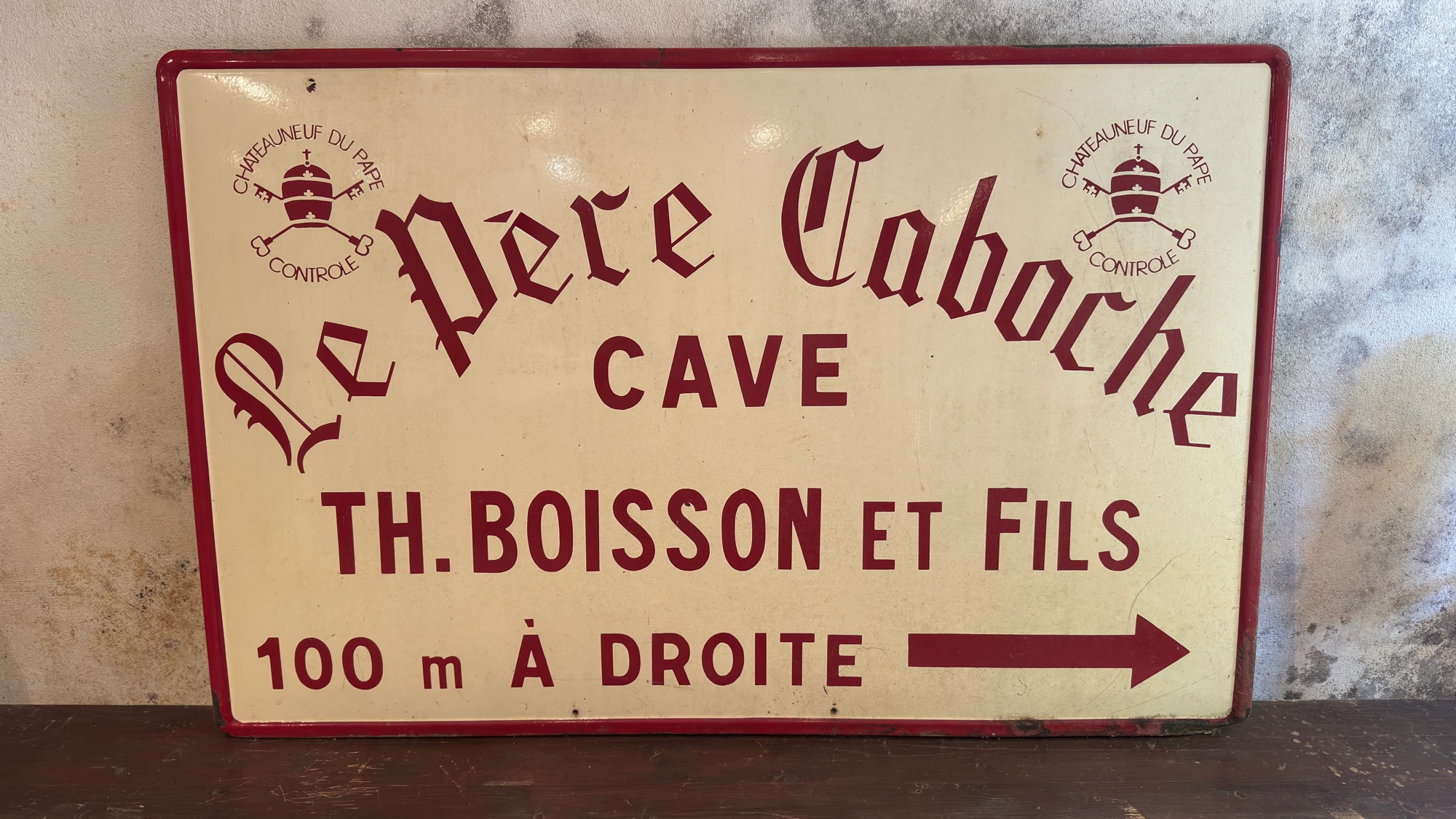 Vintage enamel sign 'Le Père Caboche CAVE Th. Boisson et Fils 100m à droite'